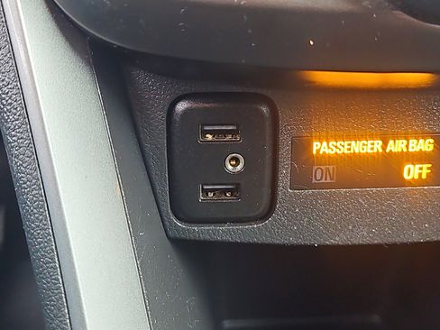 Used 2022 Chevrolet Trax LT w/ Driver Confidence Package image 10