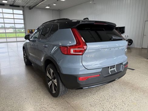 Used 2023 Volvo XC40 Recharge Plus AWD/4WD image 3