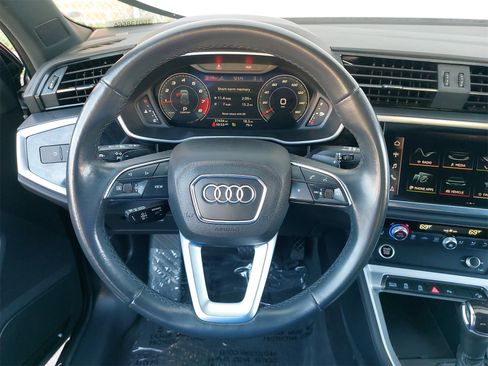 Used 2022 Audi Q3 2.0T Premium Plus w/ Premium Plus Package image 17