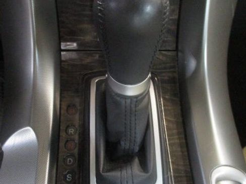 Used 2010 Acura TL image 8