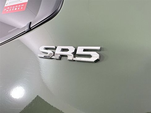 Used 2022 Toyota Tundra SR5 w/ SR5 Premium Package image 11