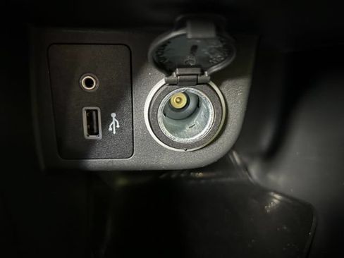 Used 2020 Nissan Kicks S FWD image 18