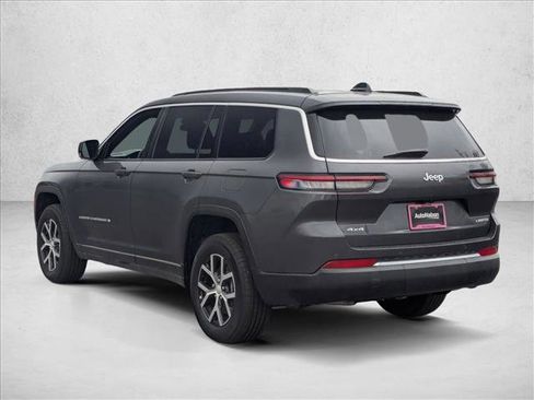 New 2025 Jeep Grand Cherokee L Limited w/ Trailer Tow Package AWD/4WD image 9