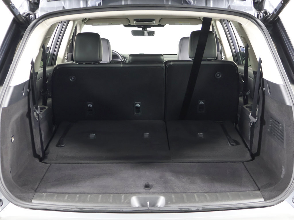 Used 2024 Nissan Pathfinder SL AWD/4WD image 21