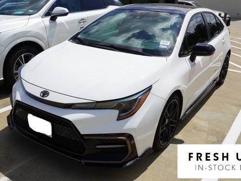 Used 2022 Toyota Corolla SE FWD image 1