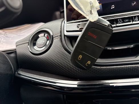 Certified 2023 Jeep Compass Altitude image 40