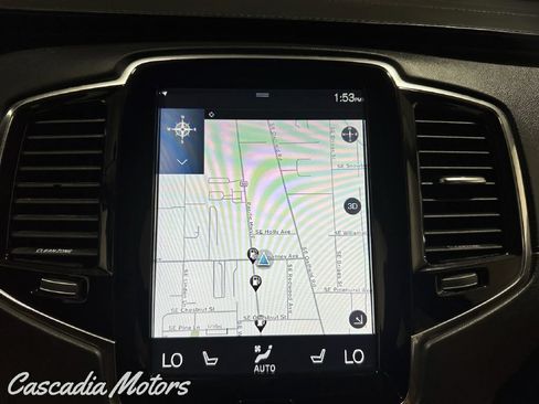 Used 2016 Volvo XC90 T6 AWD/4WD image 19