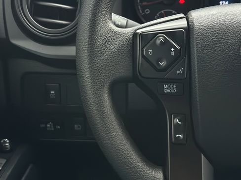 Used 2023 Toyota Tacoma SR AWD/4WD image 11