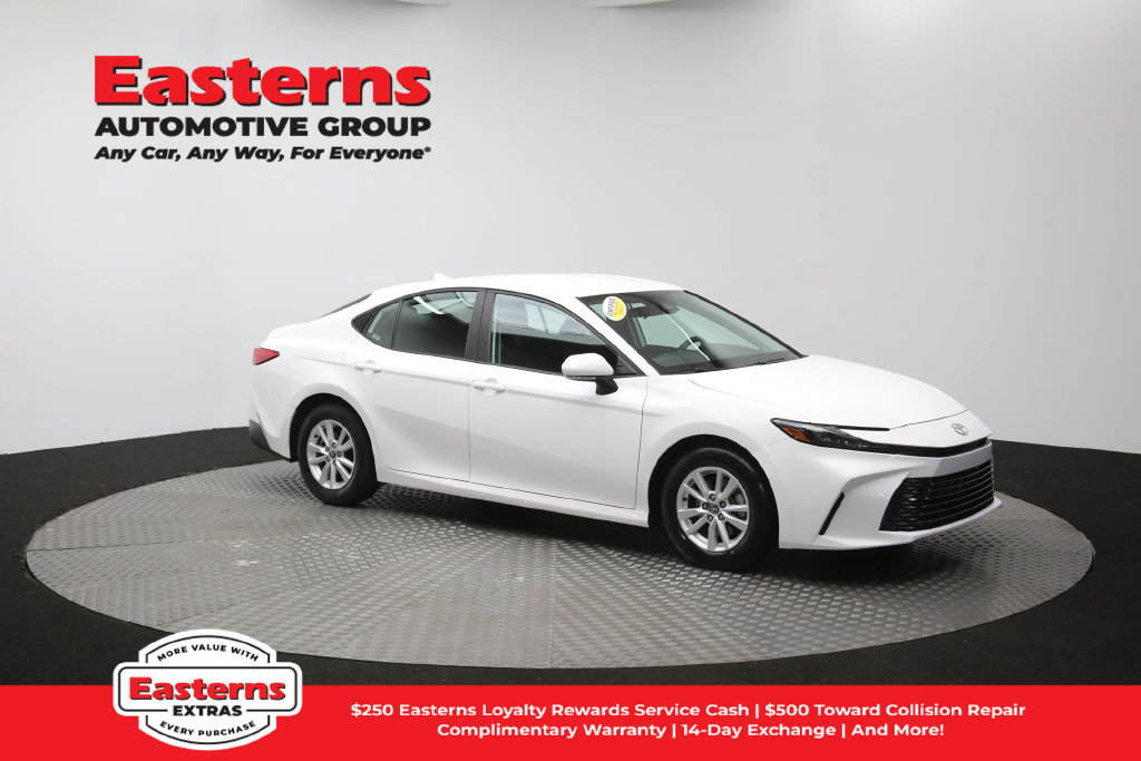 Used 2025 Toyota Camry LE FWD image 47
