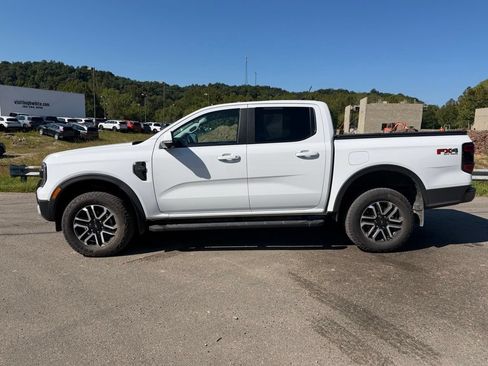 Used 2025 Ford Ranger Lariat w/ FX4 Off-Road Package AWD/4WD image 4