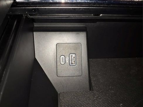Certified 2024 Ford F150 Lariat AWD/4WD image 11
