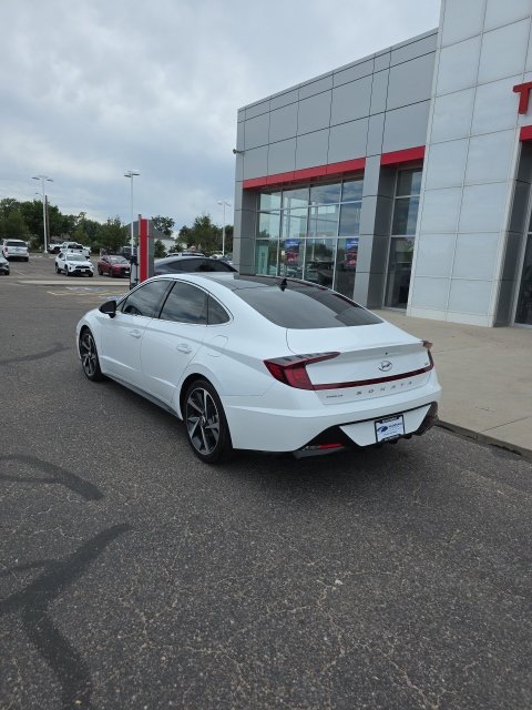 Used 2022 Hyundai Sonata SEL Plus w/ Cargo Package FWD image 3