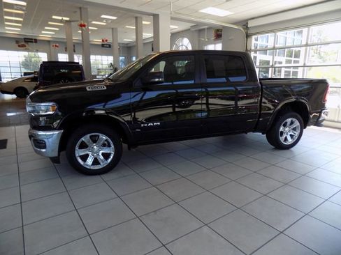Certified 2025 RAM 1500 Big Horn AWD/4WD image 5