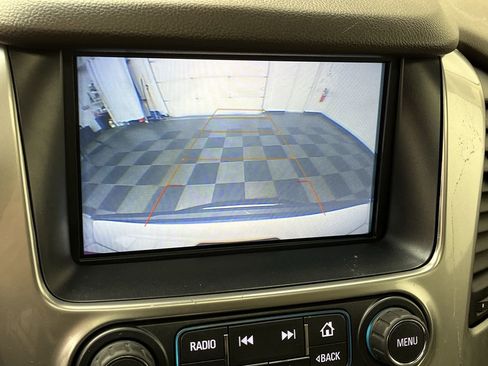 Used 2018 Chevrolet Tahoe LT image 6