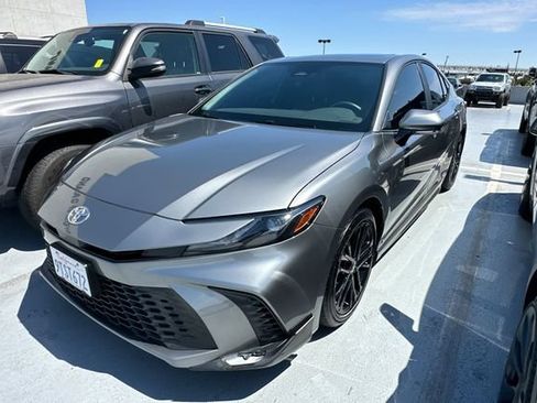 Used 2025 Toyota Camry SE w/ Multimedia Upgrade Package FWD image 1