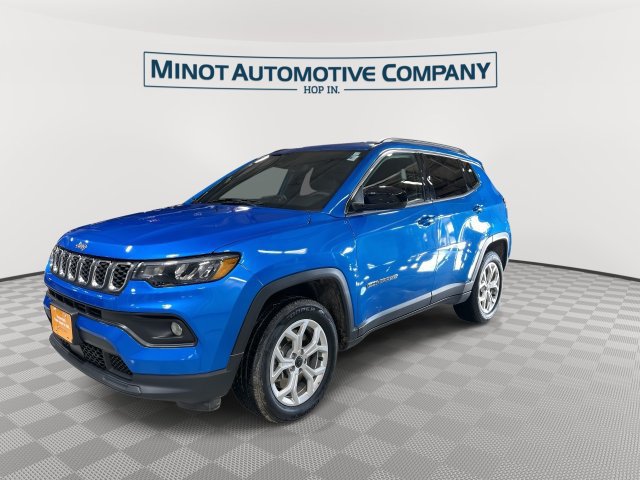 Certified 2025 Jeep Compass Latitude AWD/4WD image 5