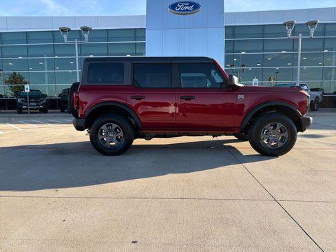 New 2025 Ford Bronco Big Bend image 6