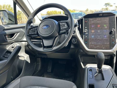 Used 2025 Subaru Crosstrek 2.5i Premium AWD/4WD image 12
