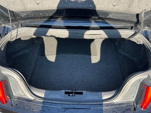 Used 2022 Ford Mustang Premium RWD image 10