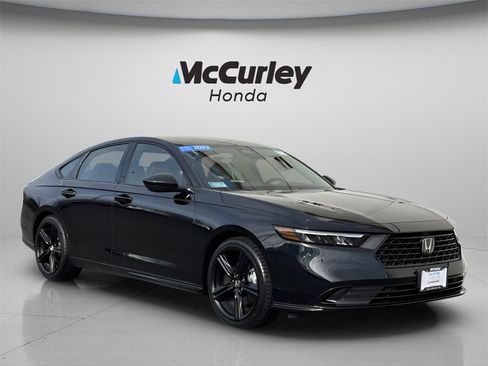 Certified 2023 Honda Accord Sport image 1