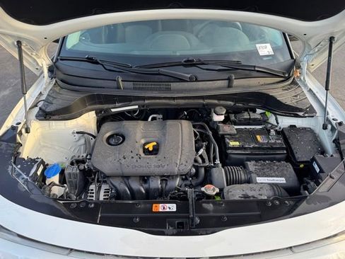 Used 2025 Kia Soul S image 16