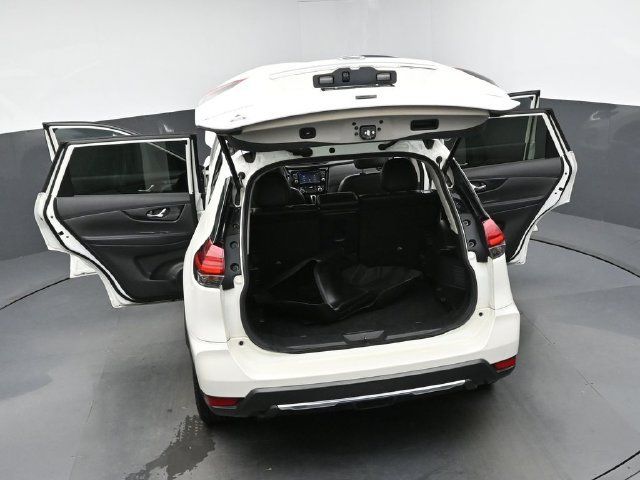 Used 2017 Nissan Rogue SL w/ SL Premium Package FWD image 44