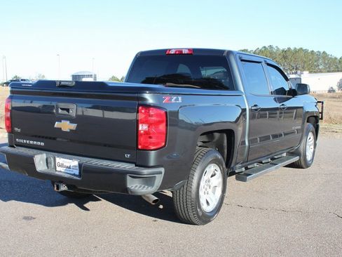Used 2018 Chevrolet Silverado 1500 LT w/ All Star Edition image 20