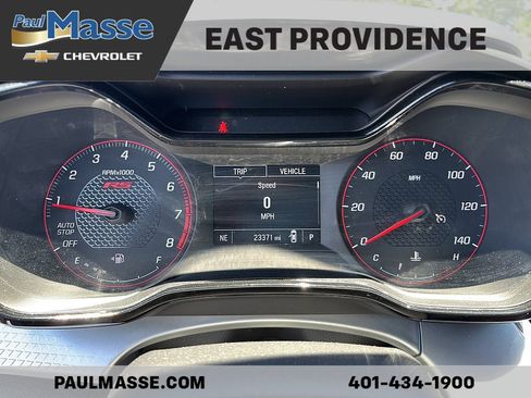 Certified 2025 Chevrolet Trax RS w/ Driver Confidence Package FWD image 11