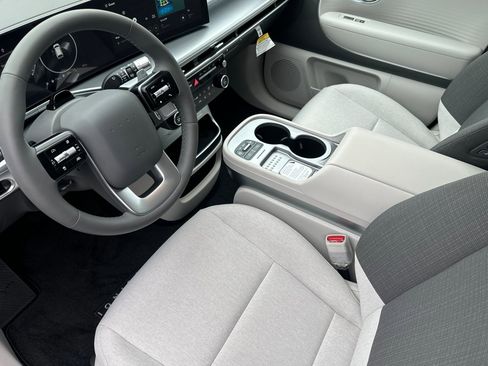 New 2026 Hyundai Ioniq 9 SE AWD/4WD image 10