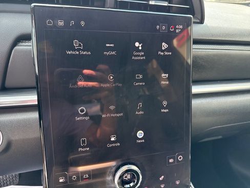 Used 2025 GMC Terrain Elevation AWD/4WD image 19