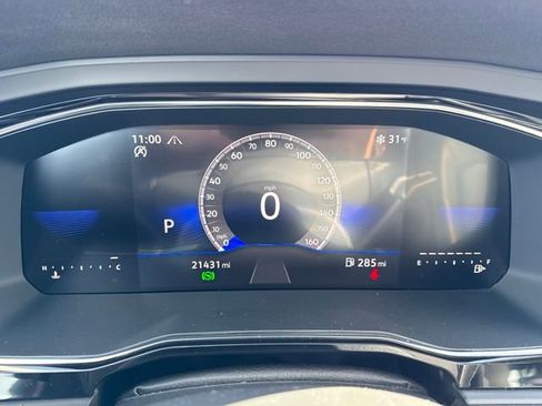 Used 2024 Volkswagen Jetta SE image 20