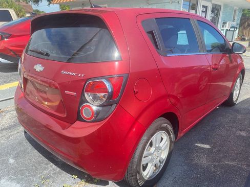 Used 2012 Chevrolet Sonic LT image 4