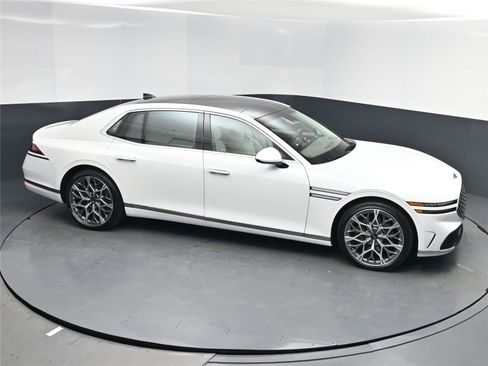 New 2026 Genesis G90 3.5T image 9