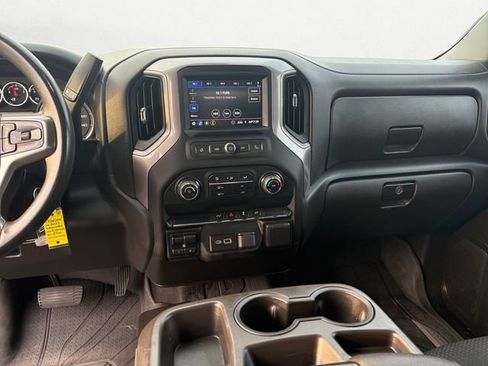 Used 2023 Chevrolet Silverado 2500 Custom w/ Custom Value Package image 11