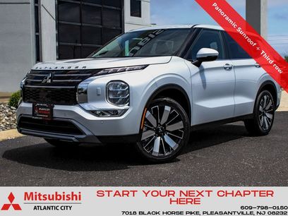 New 2025 Mitsubishi Outlander SE