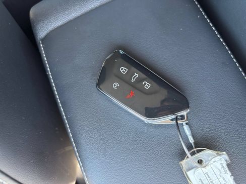 Used 2026 Volkswagen Tiguan SE AWD/4WD image 27