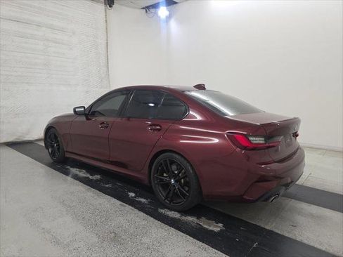 Used 2022 BMW 330i Sedan w/ M Sport Package RWD image 8