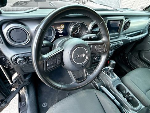 Used 2021 Jeep Wrangler Unlimited Sport S image 12
