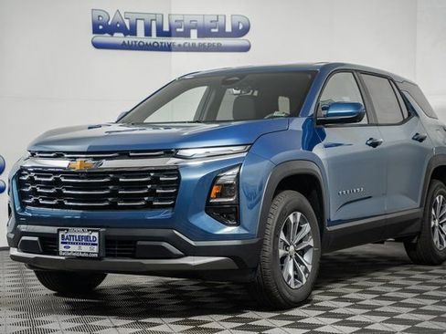 New 2026 Chevrolet Equinox LT w/ Safety and Technology Package image 3