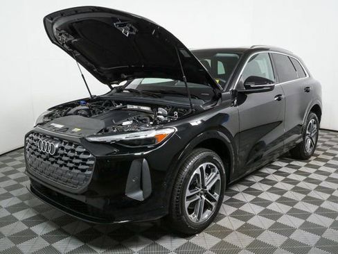 New 2025 Audi Q5 Premium Plus image 34