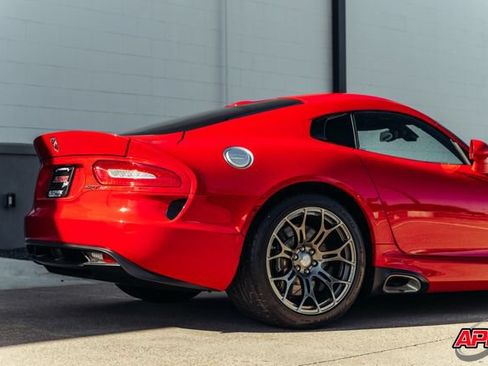 Used 2013 SRT Viper SRT-10 w/ Track Pkg RWD image 42