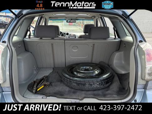 Used 2005 Toyota Matrix XR FWD image 13