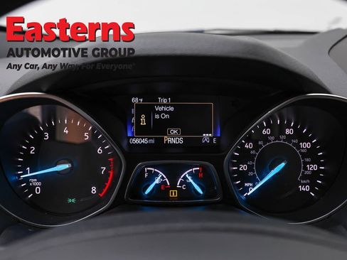 Used 2018 Ford Escape SE w/ SE Sync 3 Package AWD/4WD image 17