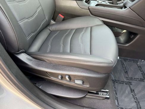 Used 2025 Cadillac XT6 Sport w/ Platinum Package AWD/4WD image 15