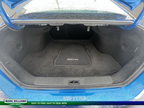 Used 2024 Nissan Sentra SR w/ SR Premium Package image 20