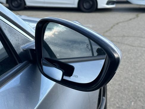 Used 2019 Honda Accord Sport image 13