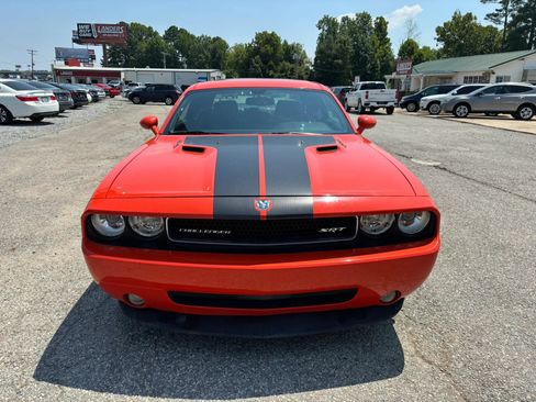 Used 2009 Dodge Challenger SRT8 w/ SRT Option Group II RWD image 8