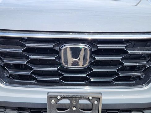 Used 2024 Honda CR-V EX image 12