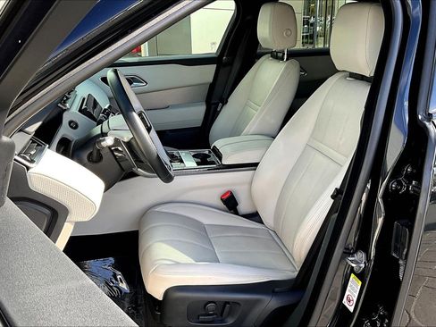 Used 2023 Land Rover Range Rover Velar R-Dynamic S image 25
