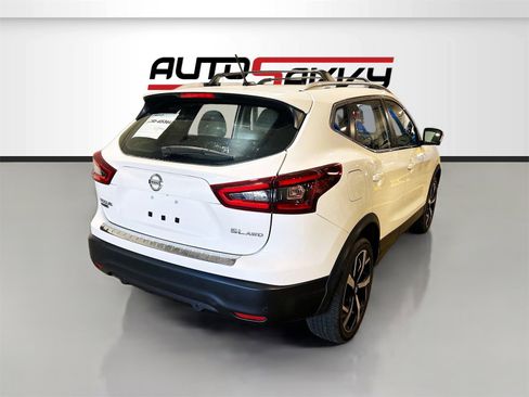 Used 2022 Nissan Rogue Sport SL image 7